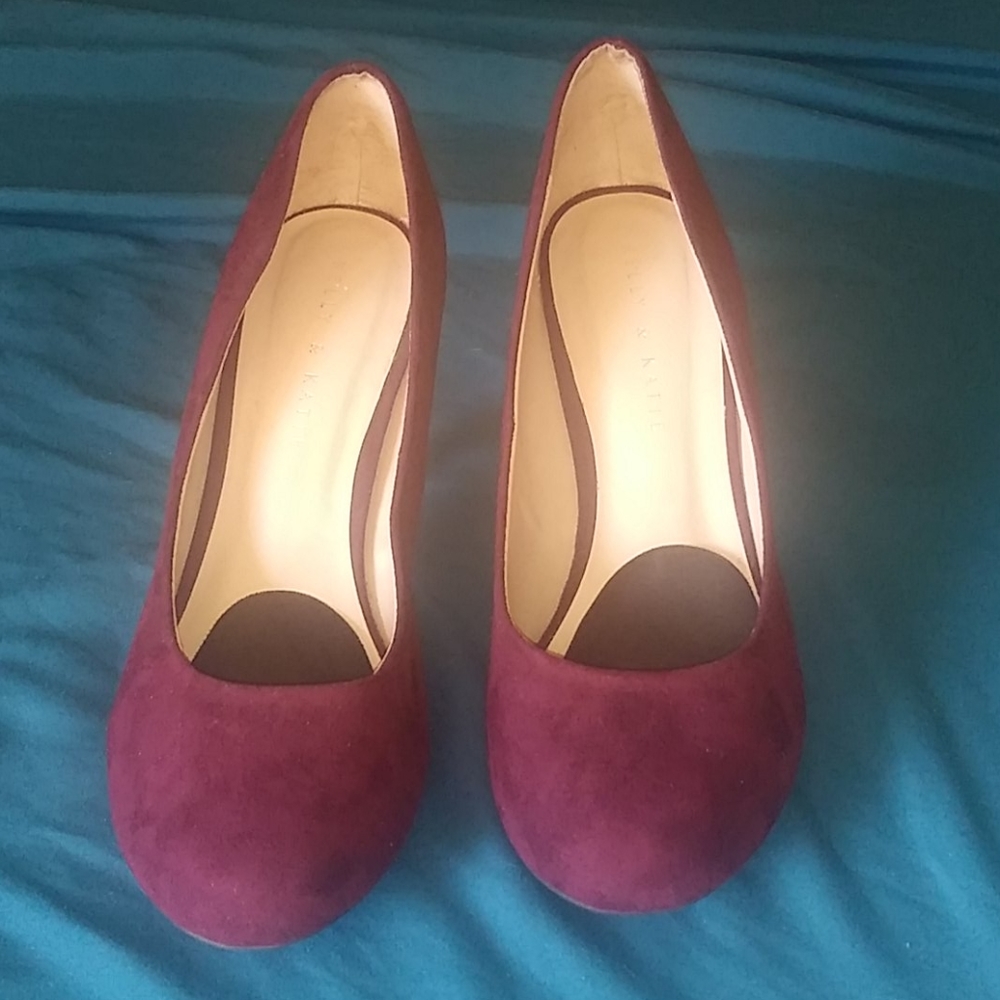 Kelly & Katie Suede Burgundy Heels